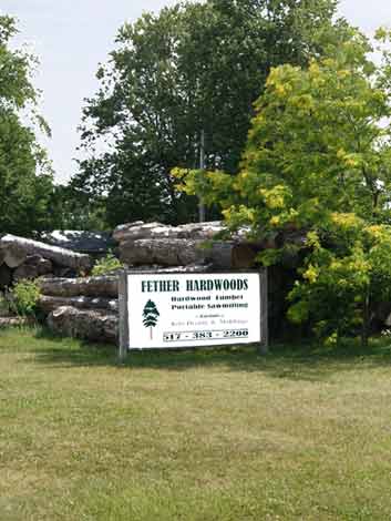 Funriture and grade hardwood lumber in southeast Michigan